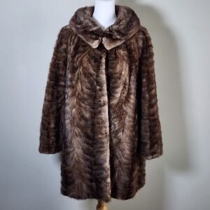 Allisters Furriers Mink Fur Coat Womens Large Petite MCM Mob Wife Luxury Vintage